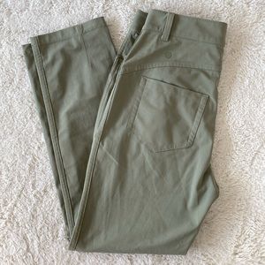 ❤️ Lululemon City Sleek 5 Pocket 7/8 Pant Rosemary Green Size 6 NWOT